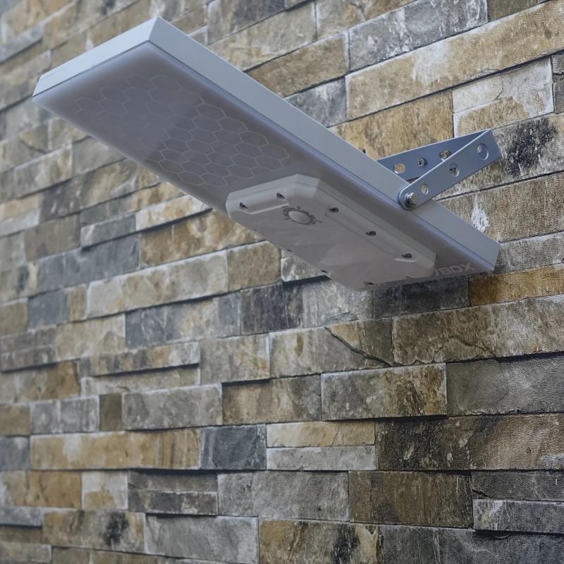 HEX 780X Solar Wall Light