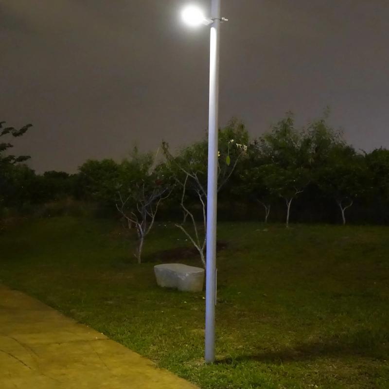 HEX 780 Solar Street Light