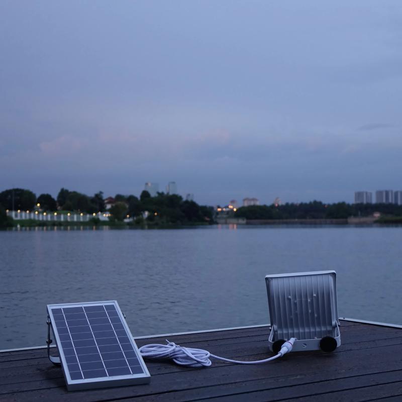 Alpha 1200X Solar Flood Light